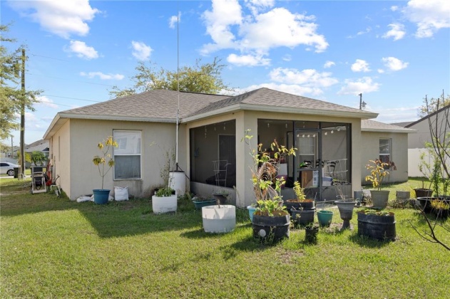 17 INCONNU DRIVE, POINCIANA, Florida 34759, 3 Bedrooms Bedrooms, ,2 BathroomsBathrooms,Residential,For Sale,INCONNU,S5064814