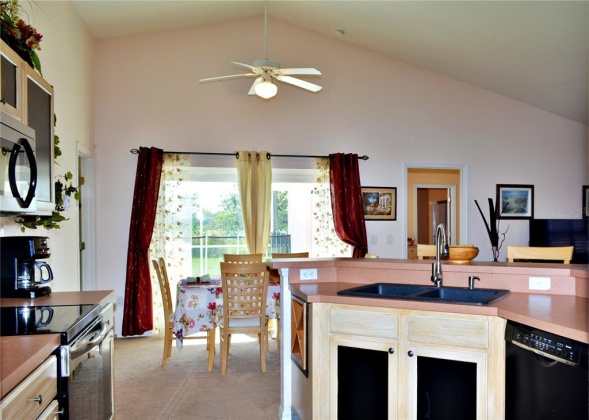 752 RESERVE PLACE, DAVENPORT, Florida 33896, 4 Bedrooms Bedrooms, ,3 BathroomsBathrooms,Residential,For Sale,RESERVE,O6007986