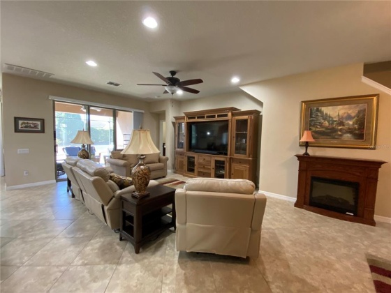 225 GRANADA LANE, DAVENPORT, Florida 33837, 4 Bedrooms Bedrooms, ,3 BathroomsBathrooms,Residential,For Sale,GRANADA,S5064061