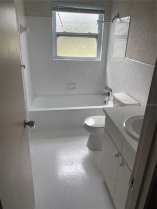 810 17TH TERRACE, WINTER HAVEN, Florida 33881, 3 Bedrooms Bedrooms, ,1 BathroomBathrooms,Residential,For Sale,17TH,T3362544