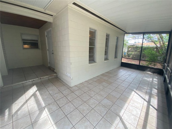 810 17TH TERRACE, WINTER HAVEN, Florida 33881, 3 Bedrooms Bedrooms, ,1 BathroomBathrooms,Residential,For Sale,17TH,T3362544