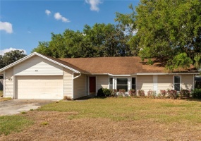 8212 CAMPBELL ROAD, LAKELAND, Florida 33810, 3 Bedrooms Bedrooms, ,2 BathroomsBathrooms,Residential,For Sale,CAMPBELL,T3357459