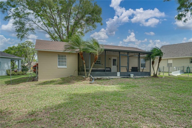 3238 CHERRY HILL CIRCLE, LAKELAND, Florida 33810, 3 Bedrooms Bedrooms, ,2 BathroomsBathrooms,Residential,For Sale,CHERRY HILL,L4928864