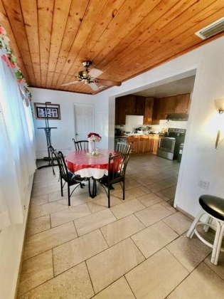 955 30TH STREET, WINTER HAVEN, Florida 33881, 3 Bedrooms Bedrooms, ,1 BathroomBathrooms,Residential,For Sale,30TH,S5064162